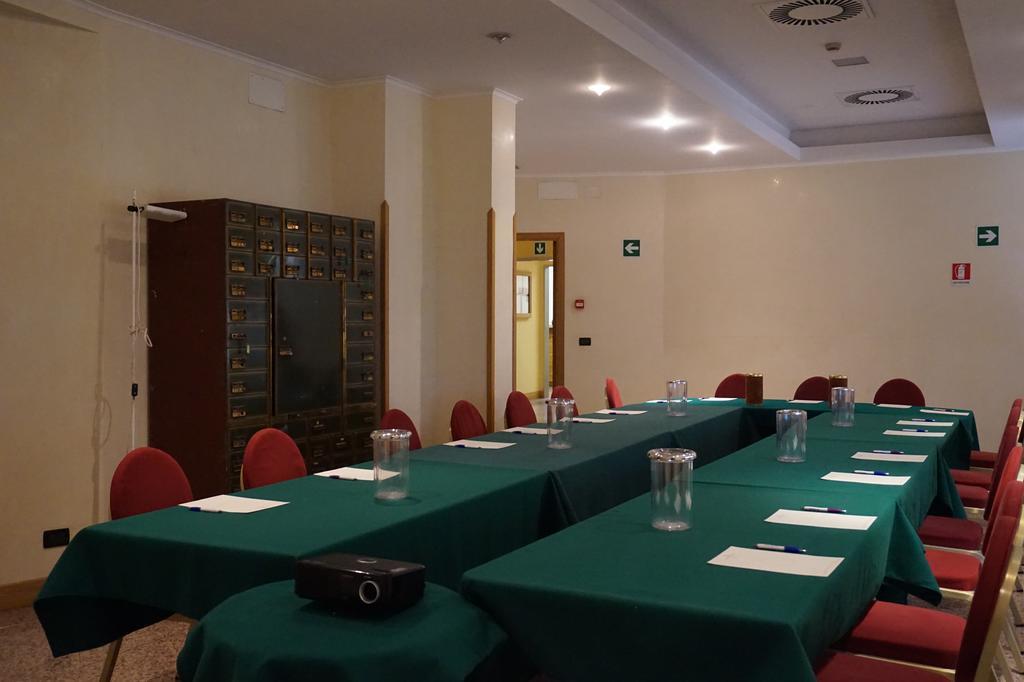 Crisol Europa Hotell Palermo Eksteriør bilde